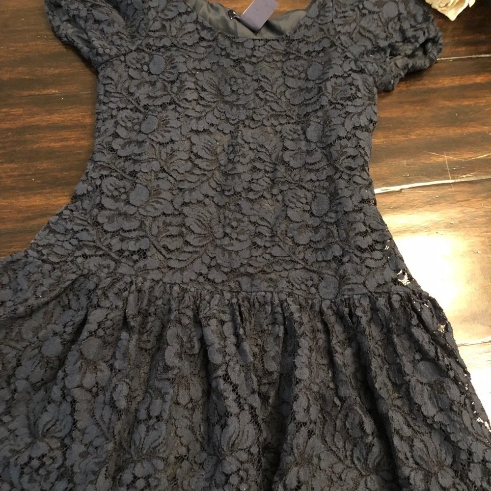 Ralph Lauren high end lace puff sleeve floral navy dress size 8 💫